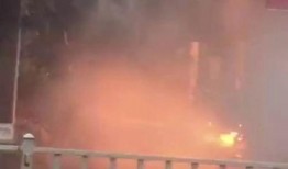 西安高压线最新爆料,安全隐患与环保争议再引关注