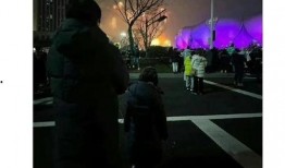 娱乐圈吃瓜爆料博主剪影,跟随吃瓜博主探寻幕后真相